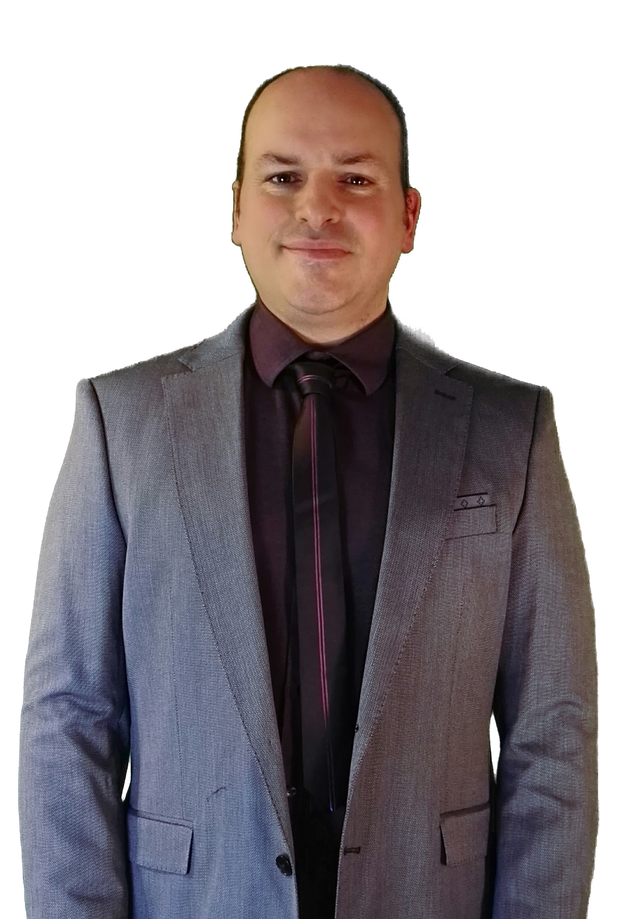 Profile Picture of Dario, no background, transparent 500 x 900 pixels high res